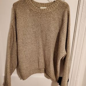 Cozy Light Brown / Tan Crewneck Knit Sweater